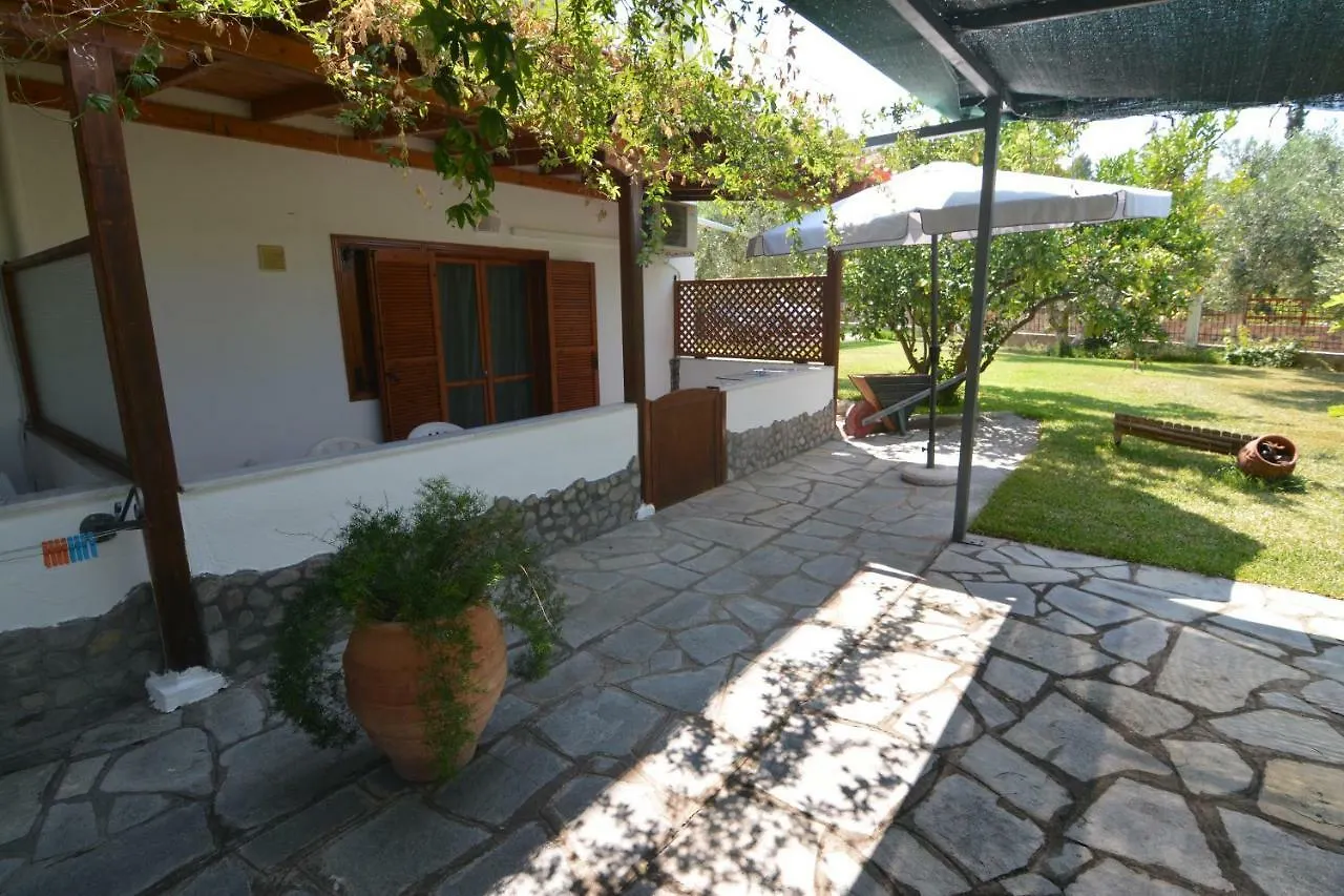 Fantasia Studios And Apartments Neos Marmaras